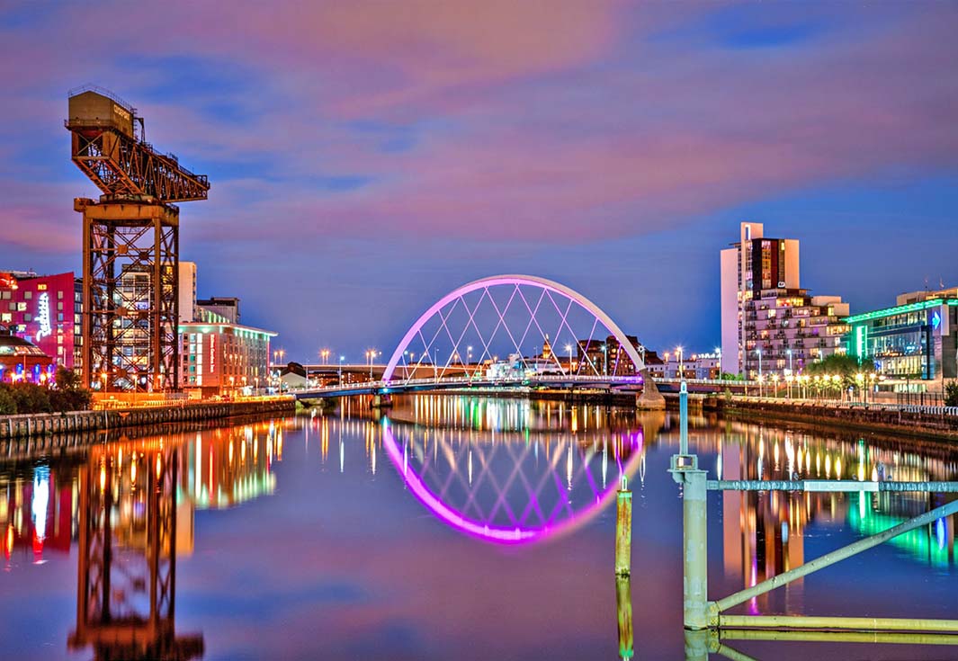 Crafting Your Glasgow Adventure: Navigating Affordable Flights and Airport Options